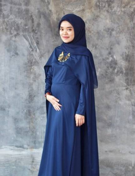  Model  Baju  Gamis  Terbaru  2021 Untuk Ibu  Hamil  Ragam Muslim