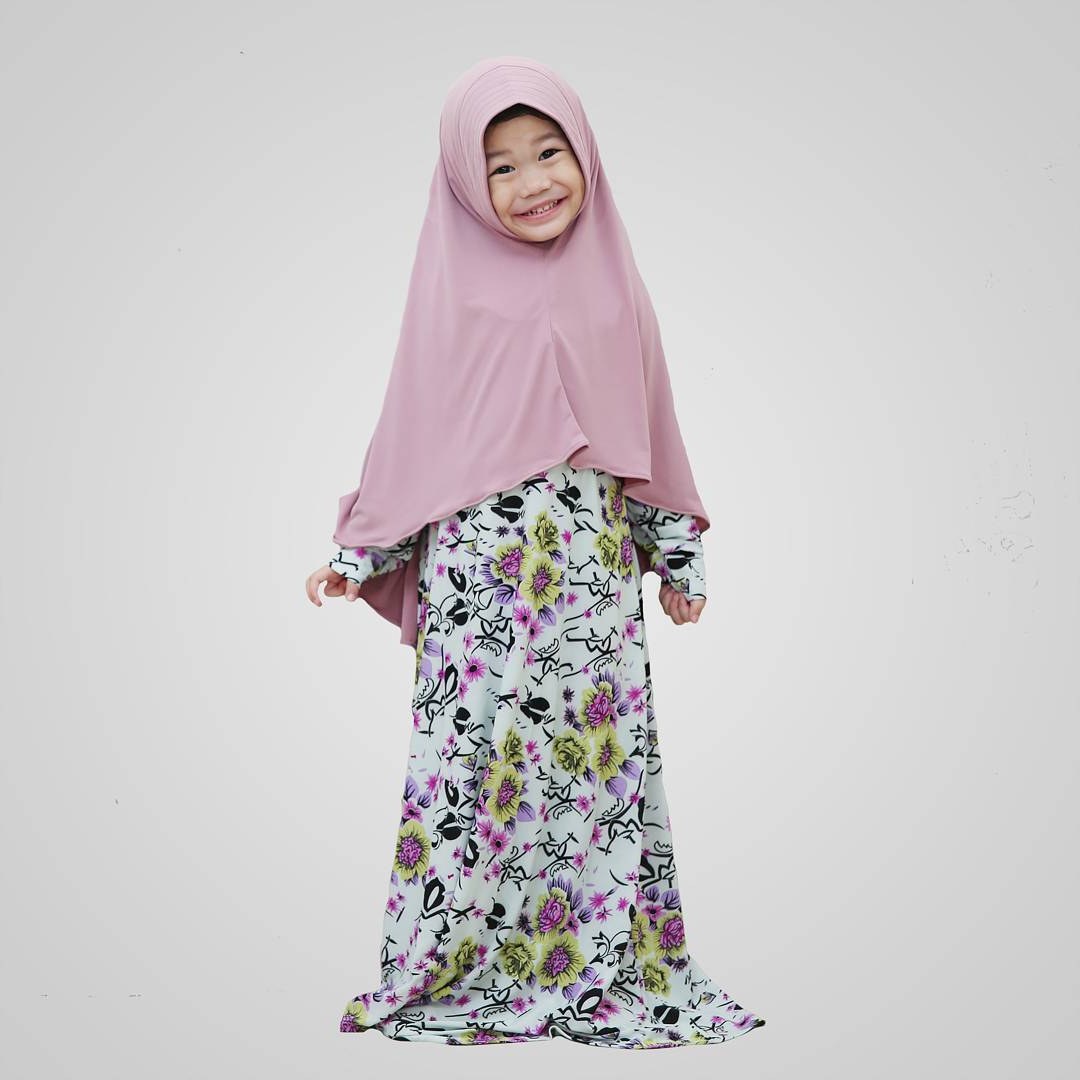 Bentuk Baju Lebaran Anak Anak 2018 Ipdd Model Gamis Anak Terbaru Model Gamis 2019