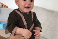 Bentuk Baju Lebaran Ipdd 10 Inspirasi Baju Lebaran Anak Seleb Modis Dan Stylish