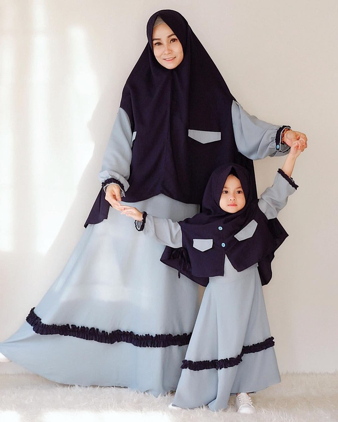 Bentuk Tips Memilih Baju Lebaran U3dh Moms Inilah 5 Cara Memilih Baju Muslim Untuk Anak