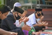 Design Baju Lebaran Ridwan Kamil Dwdk Sholat Id Di Rumah Ridwan Kamil Kita Tetap Selesaikan