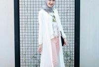 Design Model Baju Lebaran 2018 Y7du 20 Trend Model Baju Muslim Lebaran 2018 Casual Simple Dan