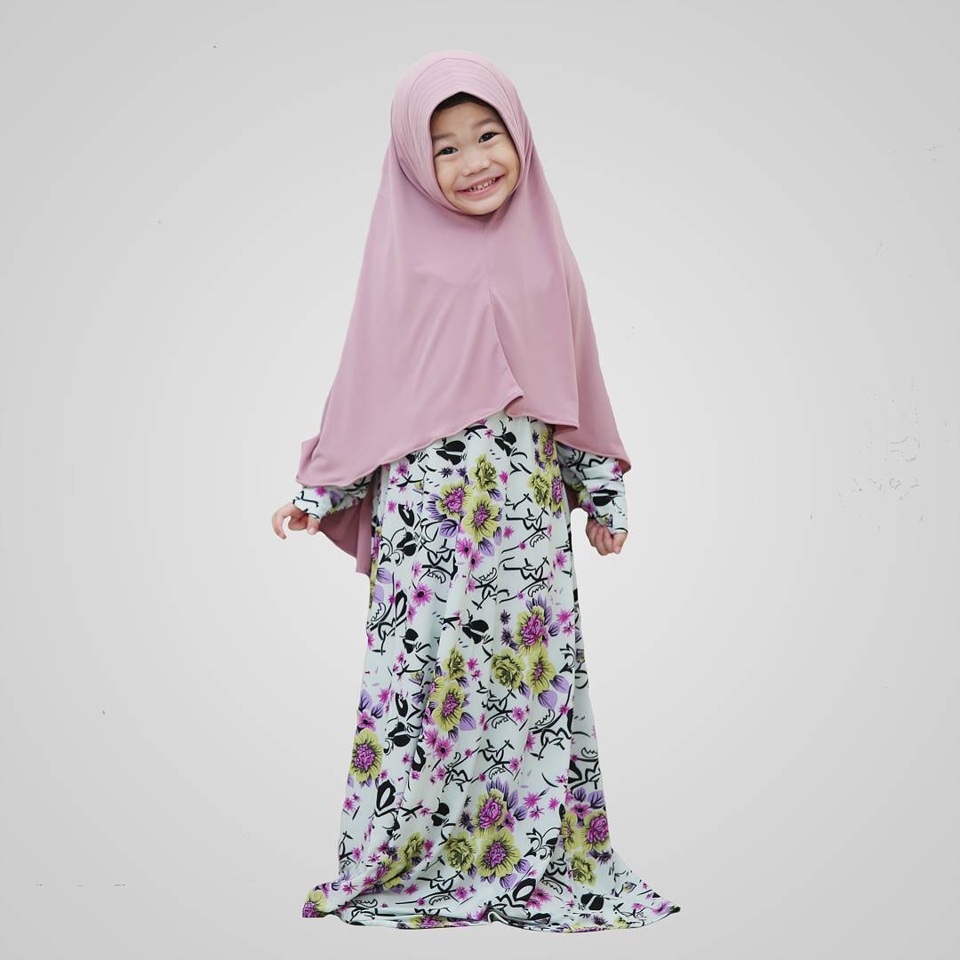 38 Ide Model Baju  Lebaran  2022 Anak Perempuan  Ragam Muslim