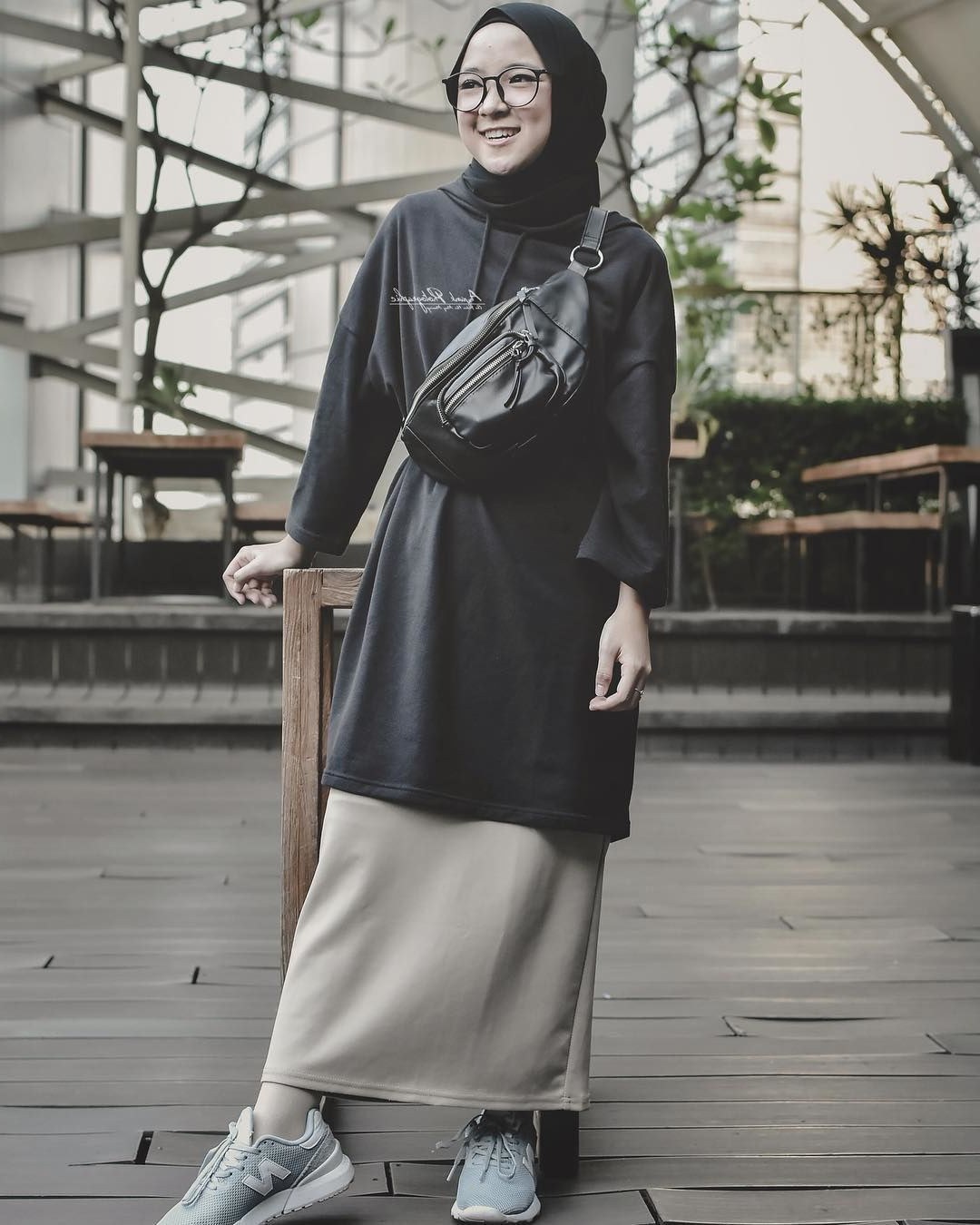 Design Model Baju Lebaran Nissa Sabyan Fmdf 10 Gaya Berpakaian Nissa Sabyan Yang Bisa Kamu Tiru Untuk