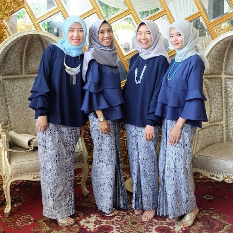Ide Baju Lebaran Anak Muslim Q5df 2 071 Likes 11 Ments Inspirasi Kebaya Dan Gaun