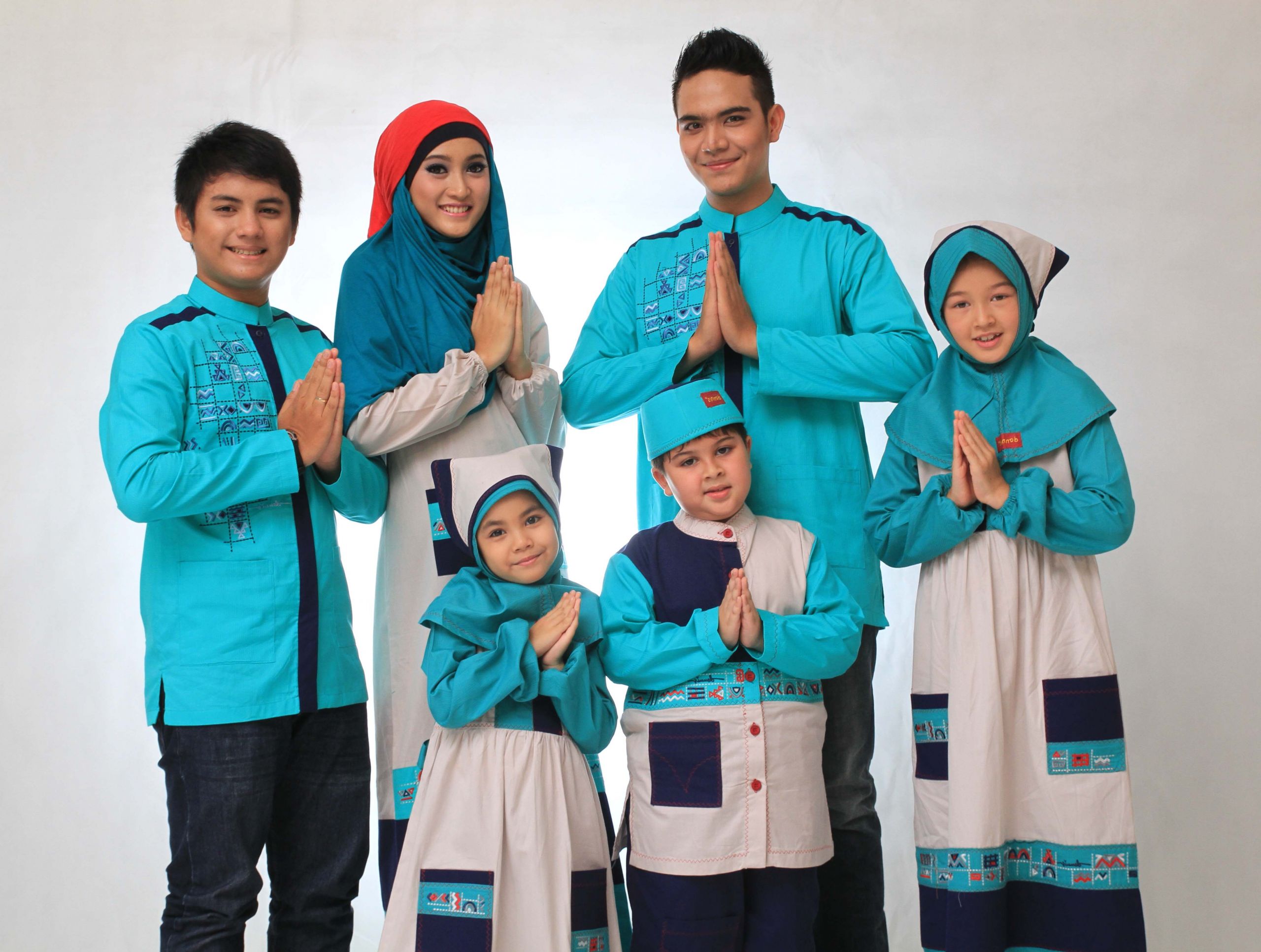 Ide Baju Lebaran Buat Keluarga Budm Baju Muslim Untuk Lebaran Berhijab