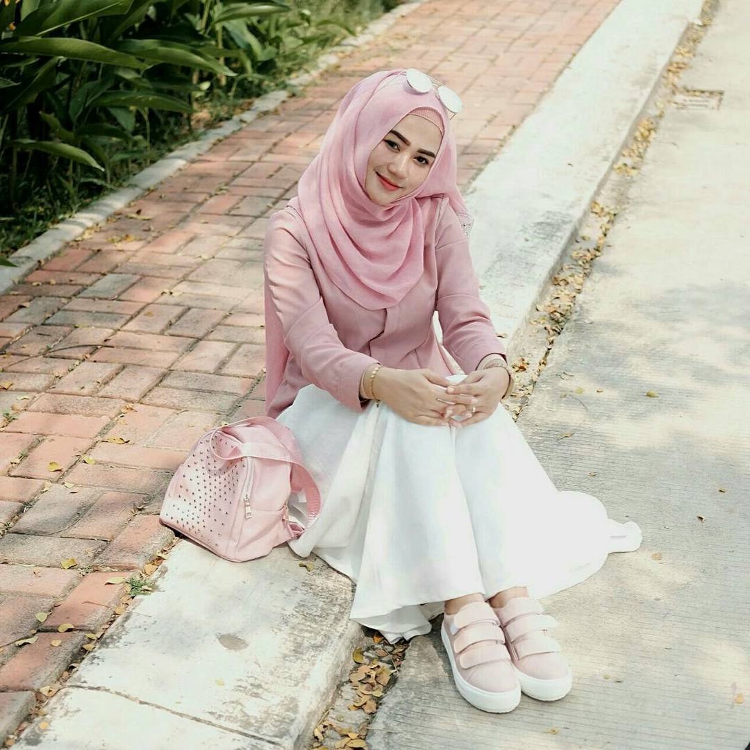Ide Baju Lebaran Casual U3dh 20 Trend Model Baju Muslim Lebaran 2018 Casual Simple Dan