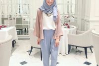 Ide Fashion Baju Lebaran 2018 Tldn 20 Trend Model Baju Muslim Lebaran 2018 Casual Simple Dan