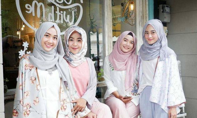 Inspirasi Baju Lebaran atasan 2018 Irdz 17 Model Baju atasan Muslim 2018 original Desain Trendy