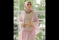 Inspirasi Baju Lebaran Syahrini 2019 Xtd6 Model Baju Kaftan Dress Muslim Lebaran 2019