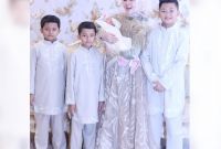 Model Baju Lebaran Ala Syahrini Gdd0 50 Model Baju Muslim Ala Syahrini Modis 2019 Model Baju