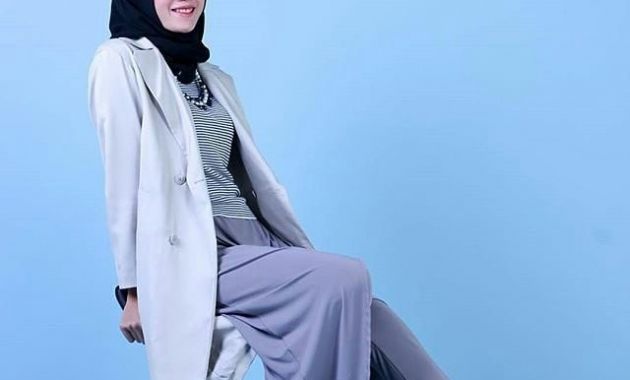 Model Baju Lebaran Wanita Trend 2018 Y7du 20 Trend Model Baju Muslim Lebaran 2018 Casual Simple Dan