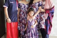 Model Desain Baju Lebaran Jxdu 15 Baju Lebaran Keluarga Artis Terkenal Di Indonesia