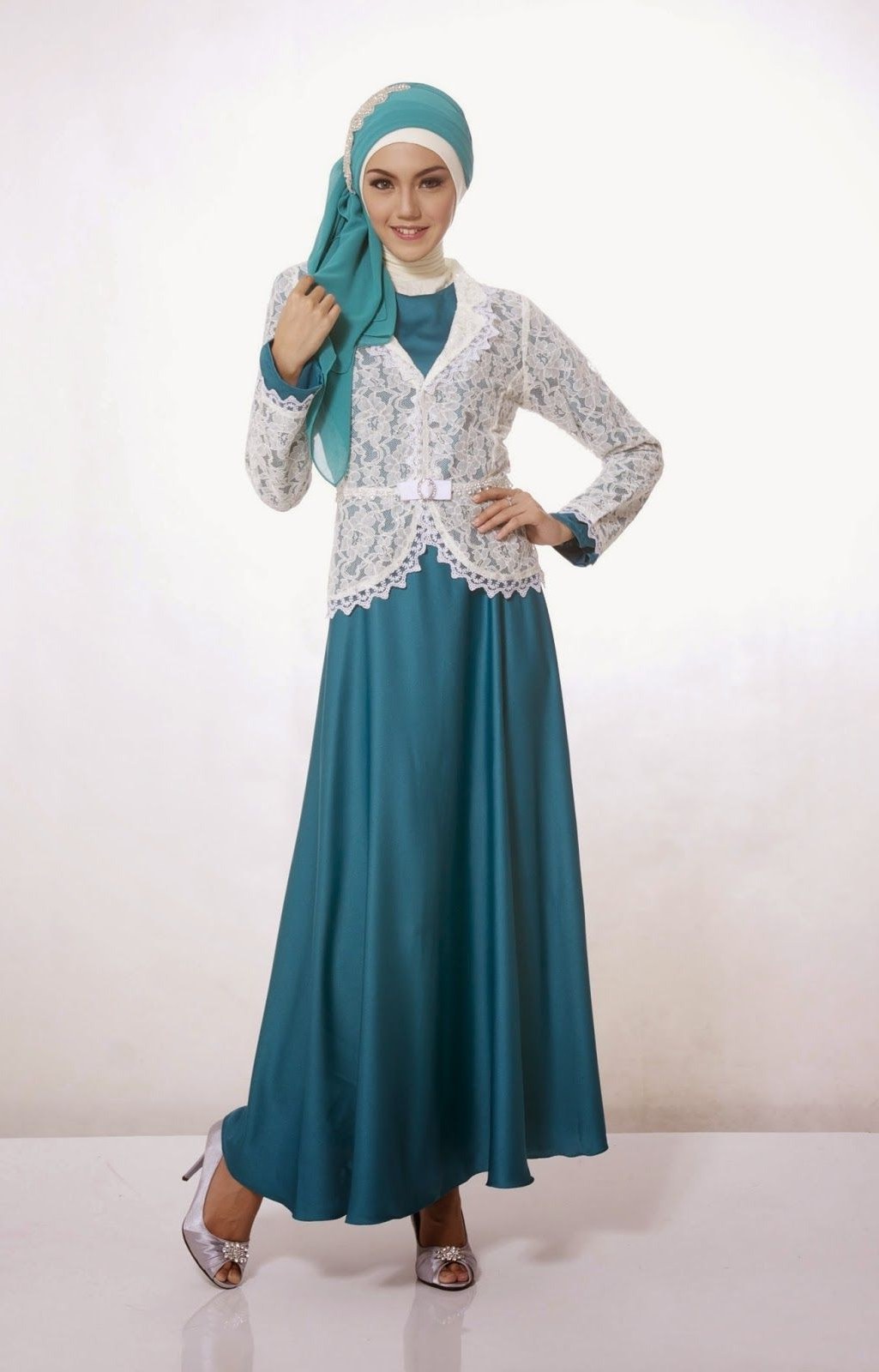 Model Model Baju Lebaran Syahrini Qwdq Contoh Busana Batik Muslimah Casual Hijab Hijabtutorial